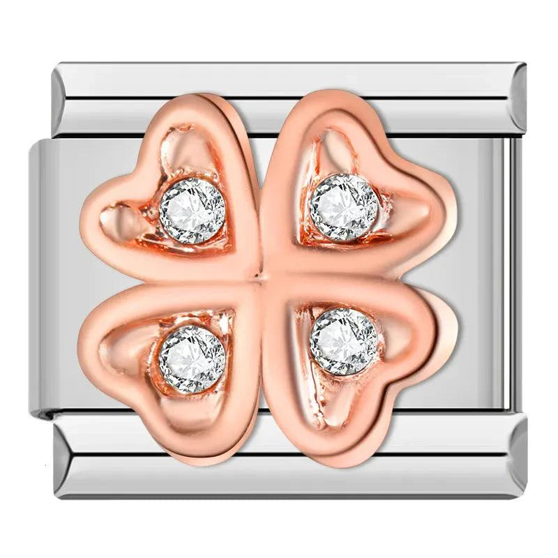 4-leaf Clover in Heart, in Rose Gold and White Stones